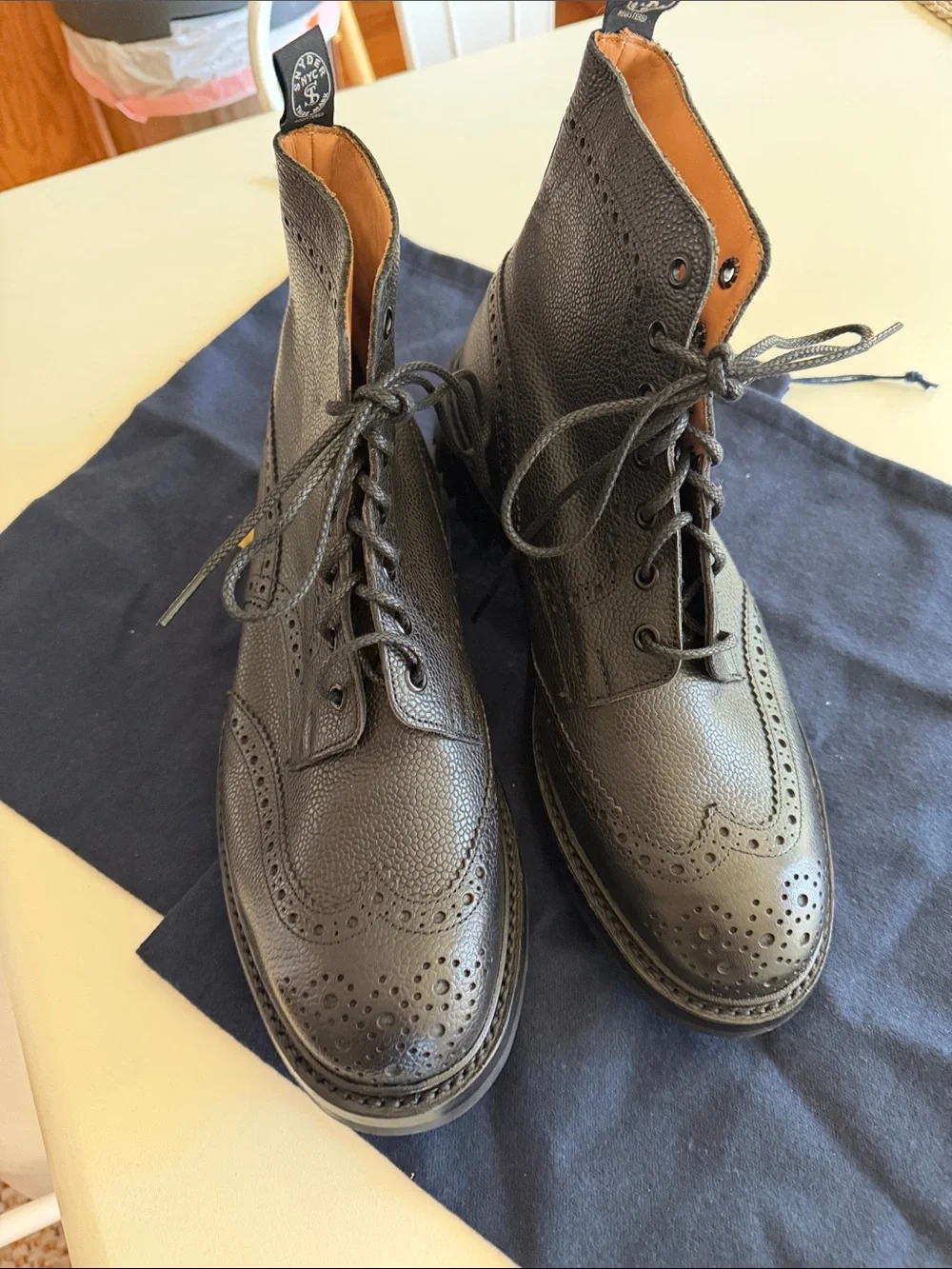 Todd Snyder Trickers Black Wingtip Leather Boots - Sz 10.5. New. Bag5